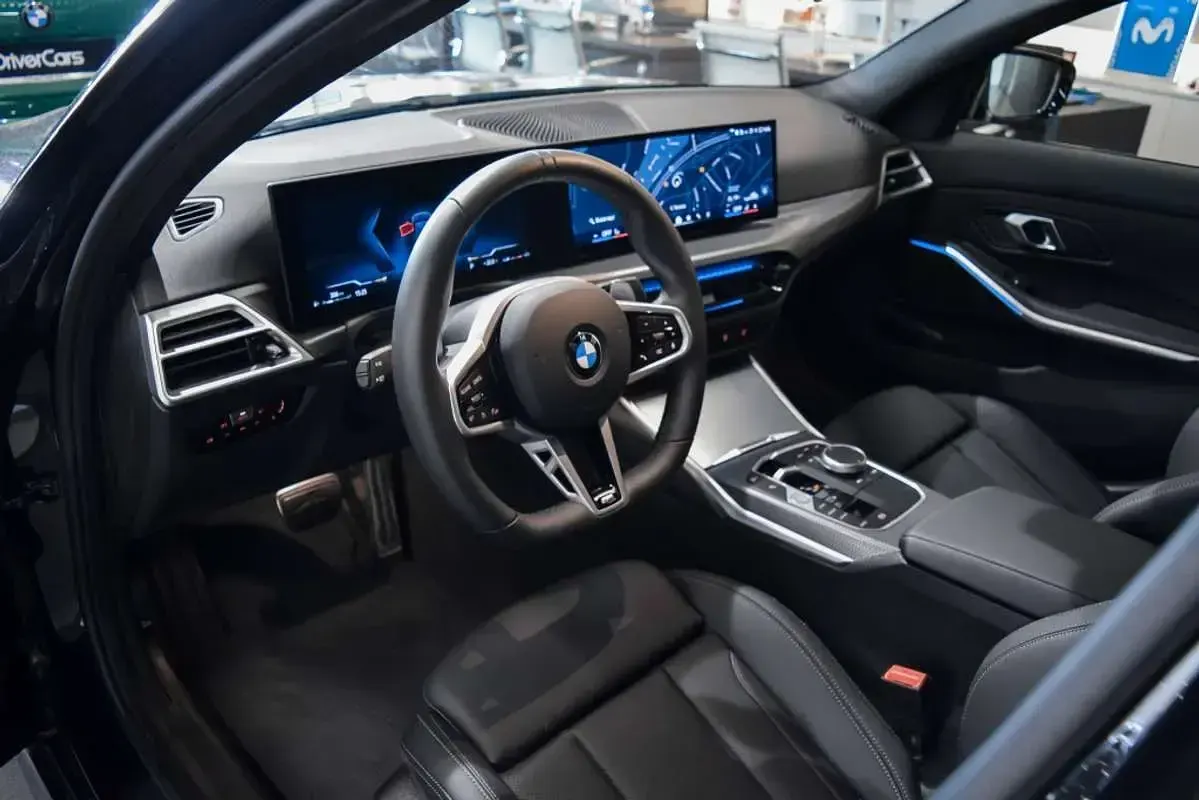 Usado BMW 318 M Sport 150 CV (110 kW) 2026 Negro Berlina