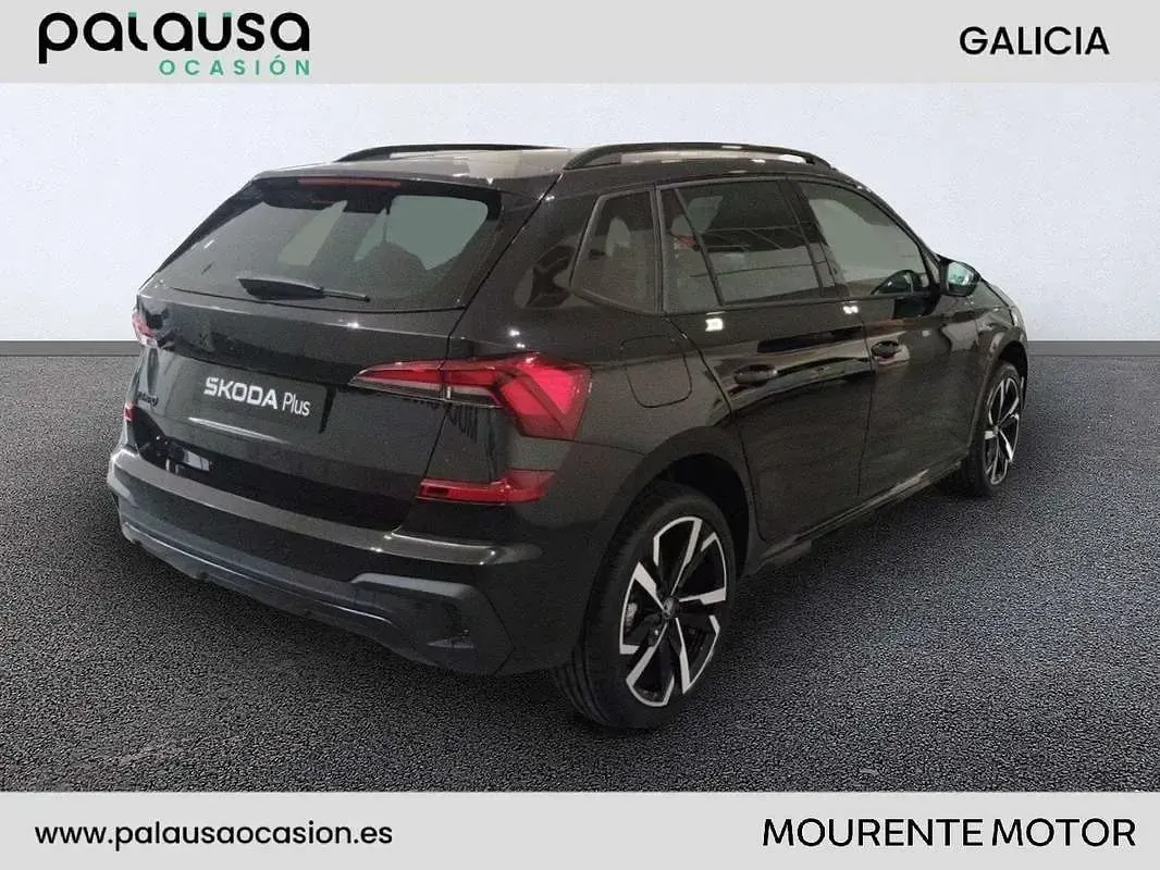 Usado Skoda Kamiq Monte Carlo 116 CV (85 kW) 2026 Negro SUV