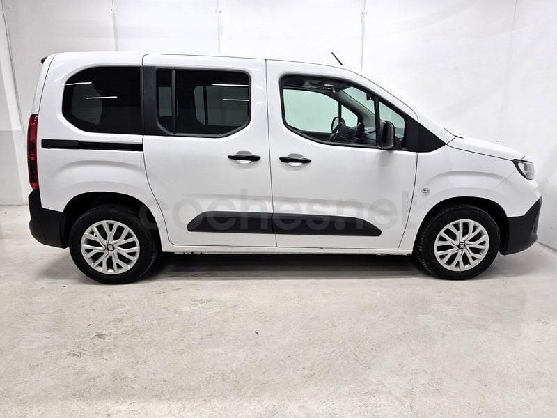 Usado Fiat Doblò 100 CV (73 kW) 2025 Blanco Monovolumen