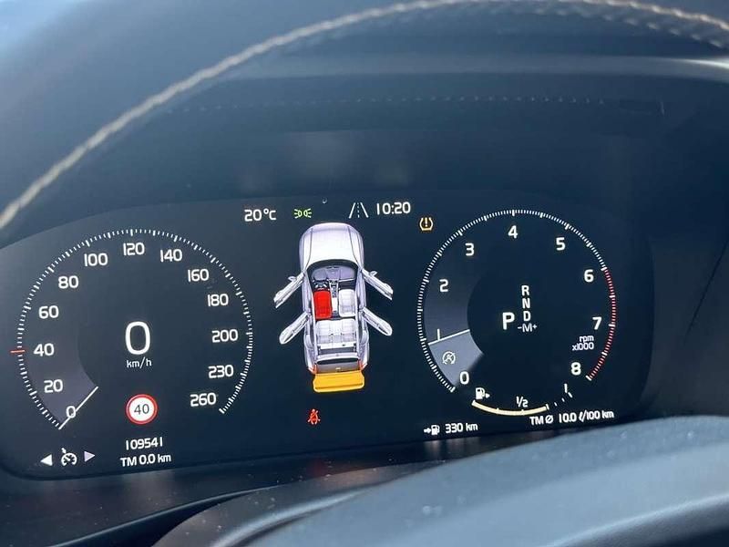 Usado Volvo XC40 R-Design 163 CV (119 kW) 2019 Blanco SUV