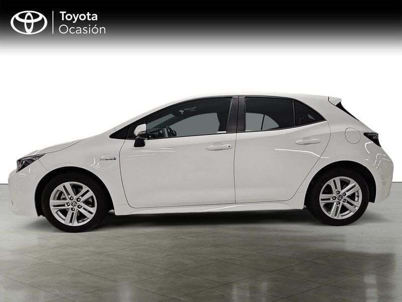 Usado Toyota Corolla Active 122 CV (89 kW) 2021 Blanco