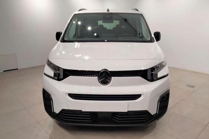 Usado Citroën Berlingo 131 CV (96 kW) 2024 Blanco Monovolumen