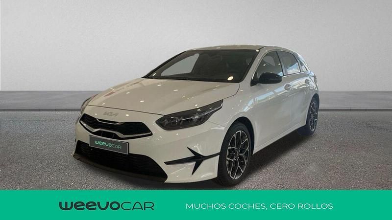 Blanco Nuevo 2025 Kia Ceed Style Utilitario | 27.980 € (Caro) - Imagen 1/4