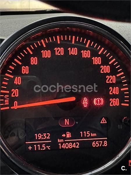 Używany Mini Cooper 122 KM (89 kW) 2014 Beżowy Hatchback