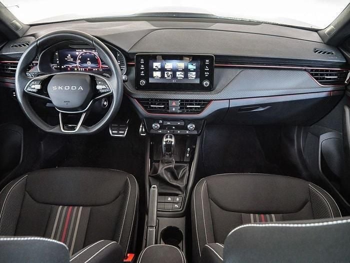 Usado Skoda Kamiq Monte Carlo 115 CV (84 kW) 2025 Gris SUV