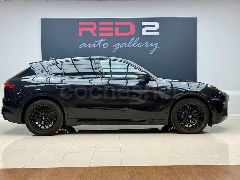 Usado Maserati Grecale GT 300 CV (220 kW) 2023 Negro SUV