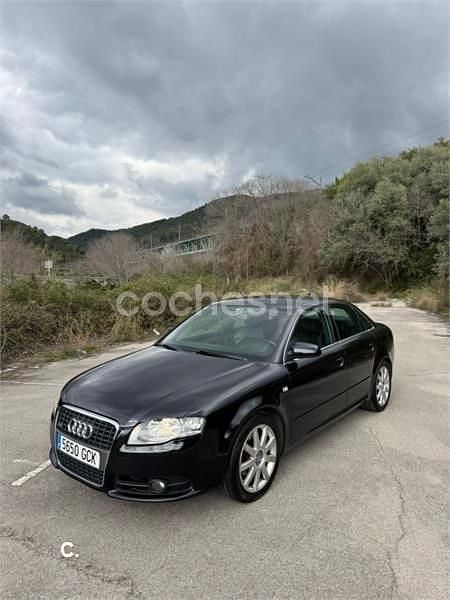 Usado Audi A4 S-Line 140 HP (102 kW) 2008 Preto Sedan