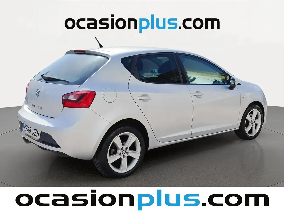 Usado Seat Ibiza FR 105 CV (77 kW) 2017 Gris plata Utilitario