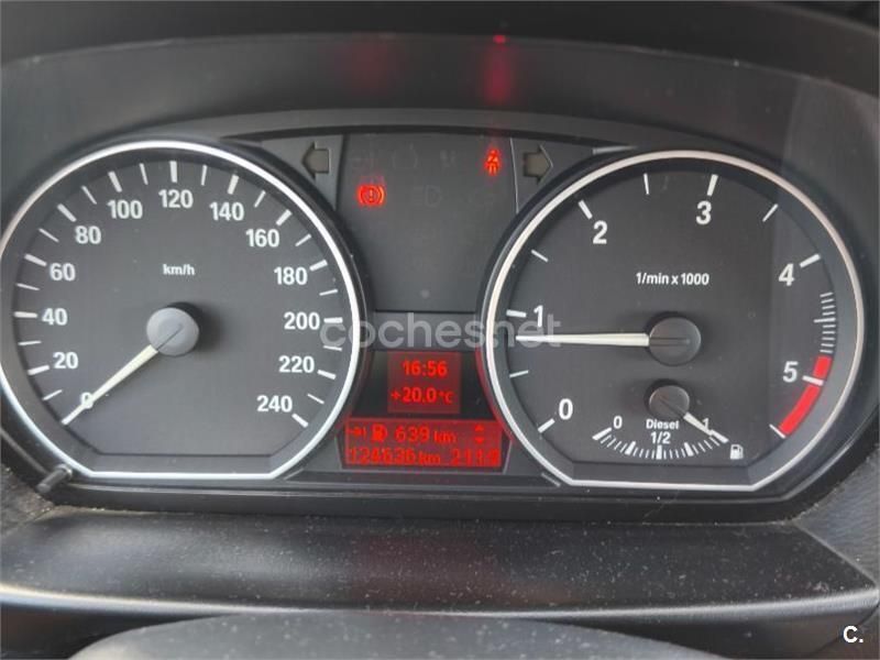 Negro Usado 2008 BMW 118 Utilitario | 7800 € (Precio justo) - Imagen 1/4
