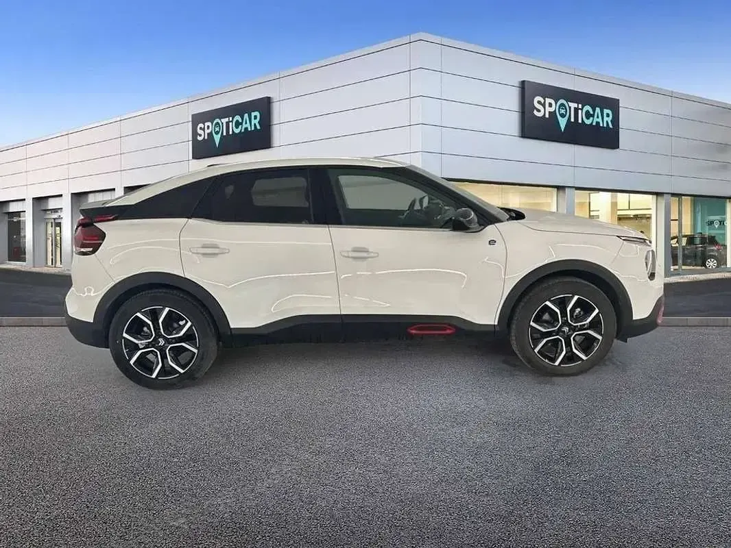 Usado Citroën e-C4 Feel 100 kW (137 CV) 2023 Blanco Berlina