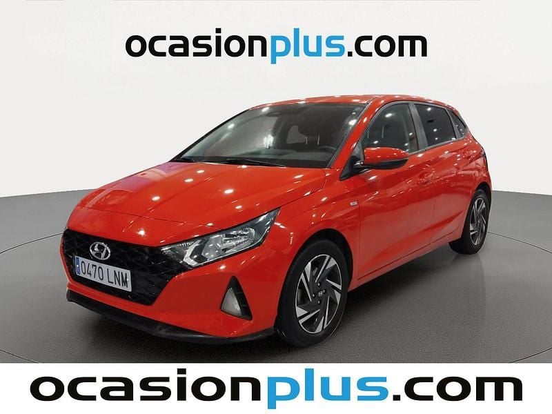 Usado Hyundai i20 100 CV (73 kW) 2021 Rojo Utilitario