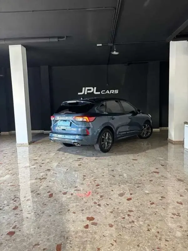 Usado Ford Kuga ST-Line X 150 CV (110 kW) 2022 Azul SUV