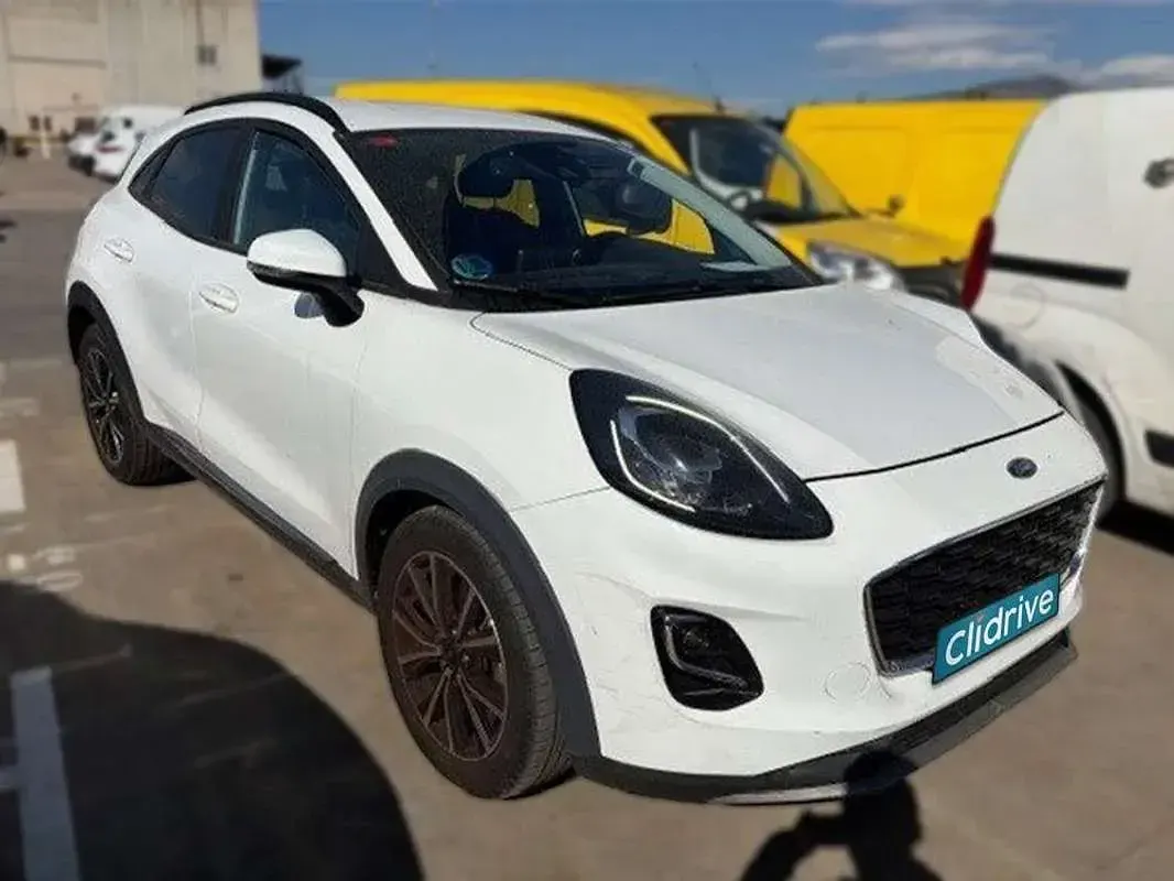Begagnad Ford Puma Titanium 125 HK (91 kW) 2020 Vit SUV