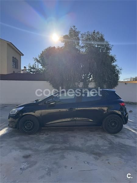 Negro Usado 2013 Renault Clio IV Expression Berlina | 5100 € (Precio justo) - Imagen 1/4