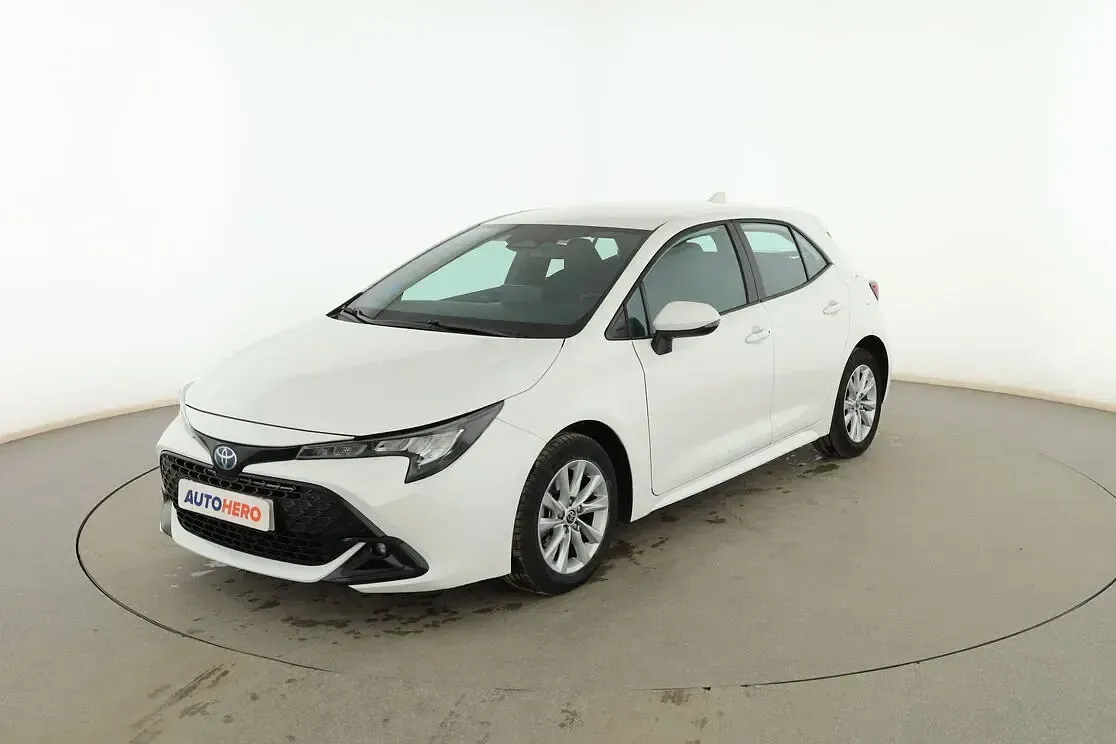 Usado Toyota Corolla Active 140 CV (102 kW) 2023 Berlina
