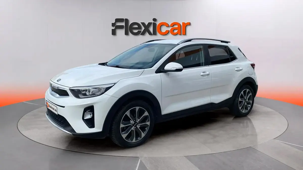 Usado Kia Stonic 136 CV (100 kW) 2019 Blanco SUV