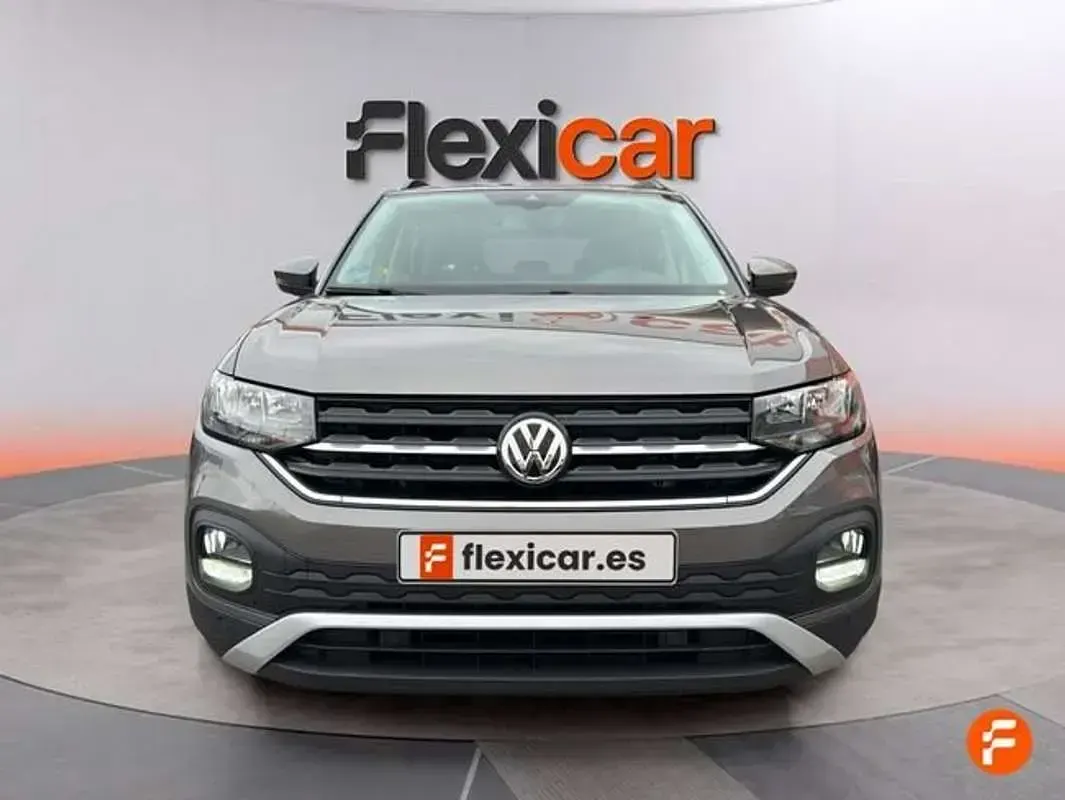 Usado VW T-Cross Advance 116 CV (85 kW) 2020 Gris SUV