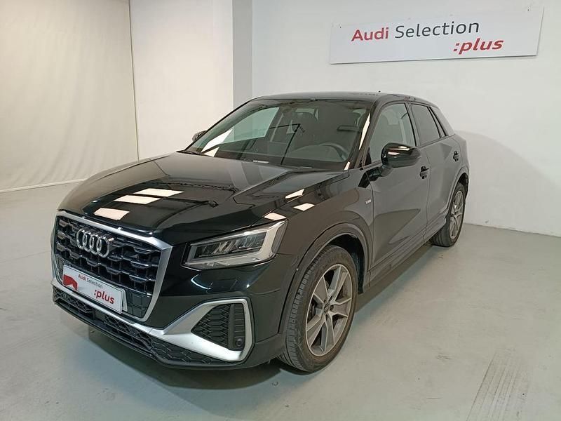 Usado Audi Q2 S-Line 116 CV (85 kW) 2024 Negro SUV