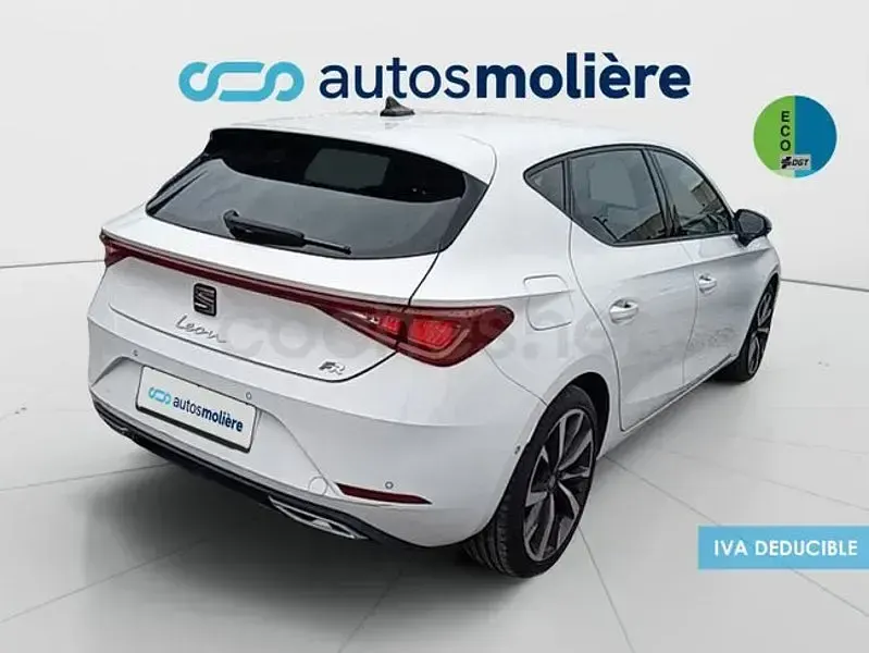 Usado Seat Leon FR 150 CV (110 kW) 2022 Blanco Berlina