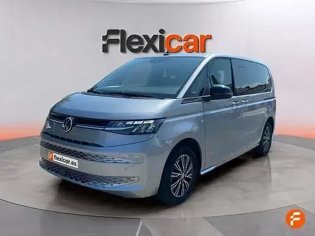 Usado VW Multivan Life 218 CV (160 kW) 2022 Gris Monovolumen
