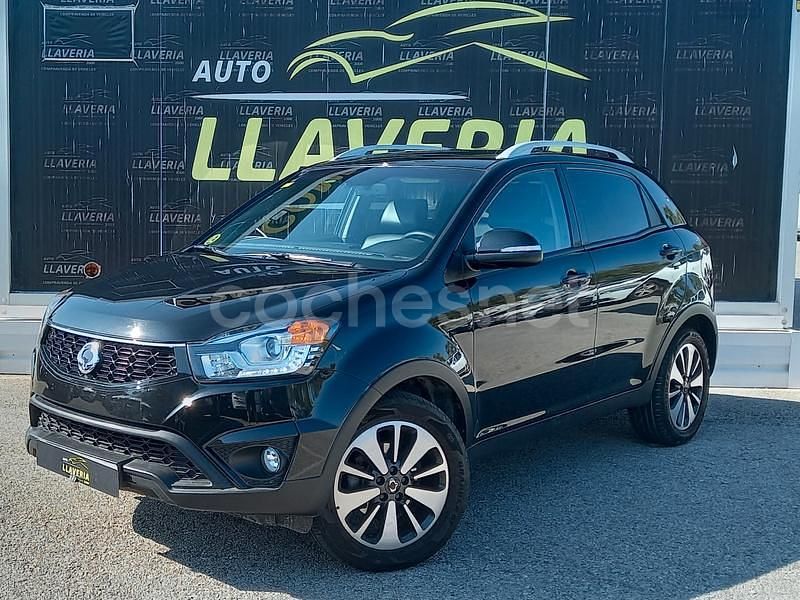 Negro Usado 2015 Ssangyong Korando Limited SUV | 9900 € (Precio justo) - Imagen 1/4