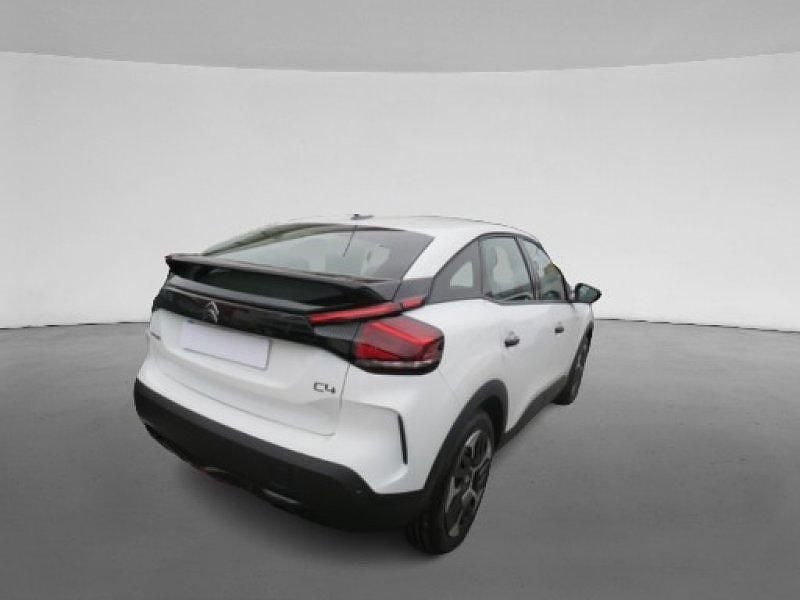 Usado Citroën C4 Feel 101 CV (74 kW) 2023 Blanco banquise SUV