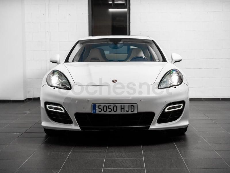 Usado Porsche Panamera Turbo S 550 CV (404 kW) 2012 Blanco Berlina
