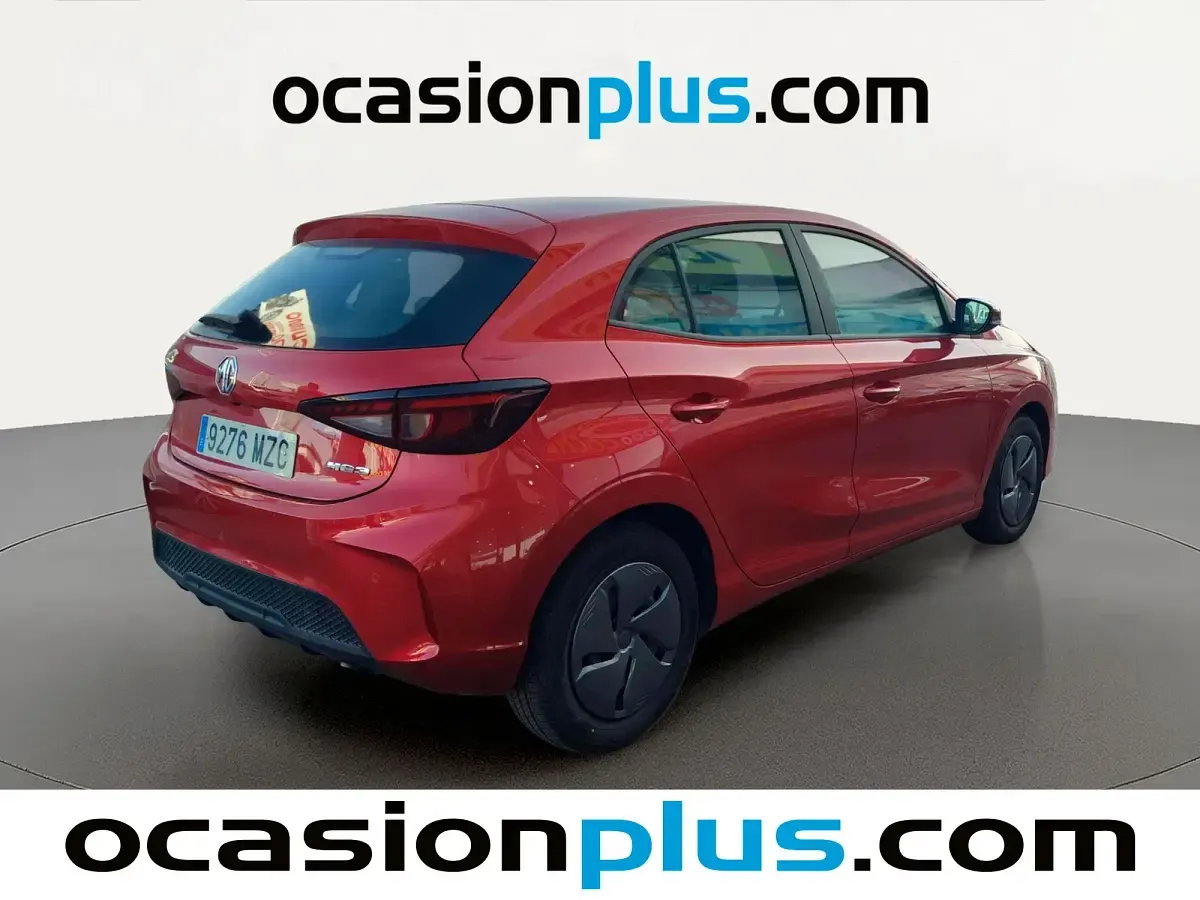 Usado MG MG3 116 CV (85 kW) 2025 Rojo Utilitario