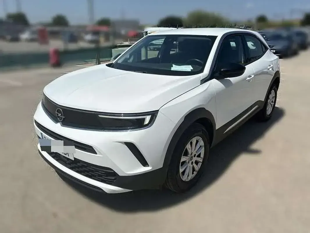 Usado Opel Mokka Edition 110 CV (80 kW) 2023 Blanco SUV