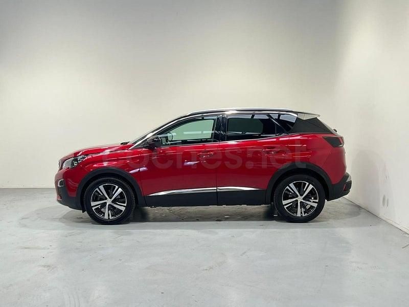 Usado Peugeot 3008 Allure 130 CV (95 kW) 2018 Rojo SUV