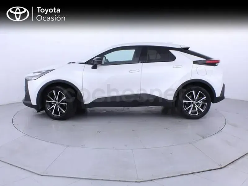 Usado Toyota C-HR Advance 184 CV (135 kW) 2024 Blanco SUV