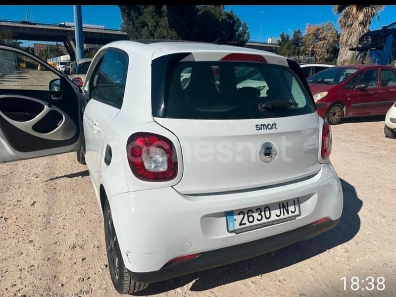 Usado Smart ForFour Edition #1 71 CV (52 kW) 2015 Blanco Utilitario