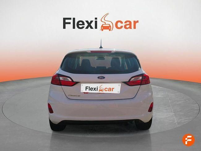 Usado Ford Fiesta Trend 100 CV (73 kW) 2022 Blanco Utilitario