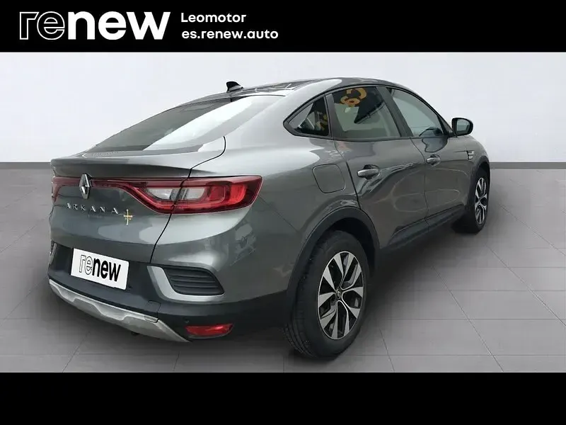 Usado Renault Arkana Intens 140 CV (102 kW) 2022 Negro SUV