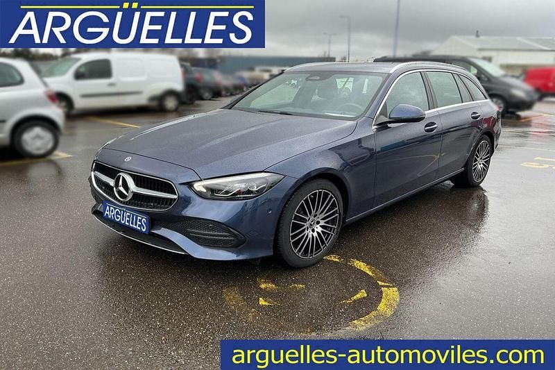 Usado Mercedes C180 Avantgarde 193 CV (141 kW) 2023 Azul Familiar