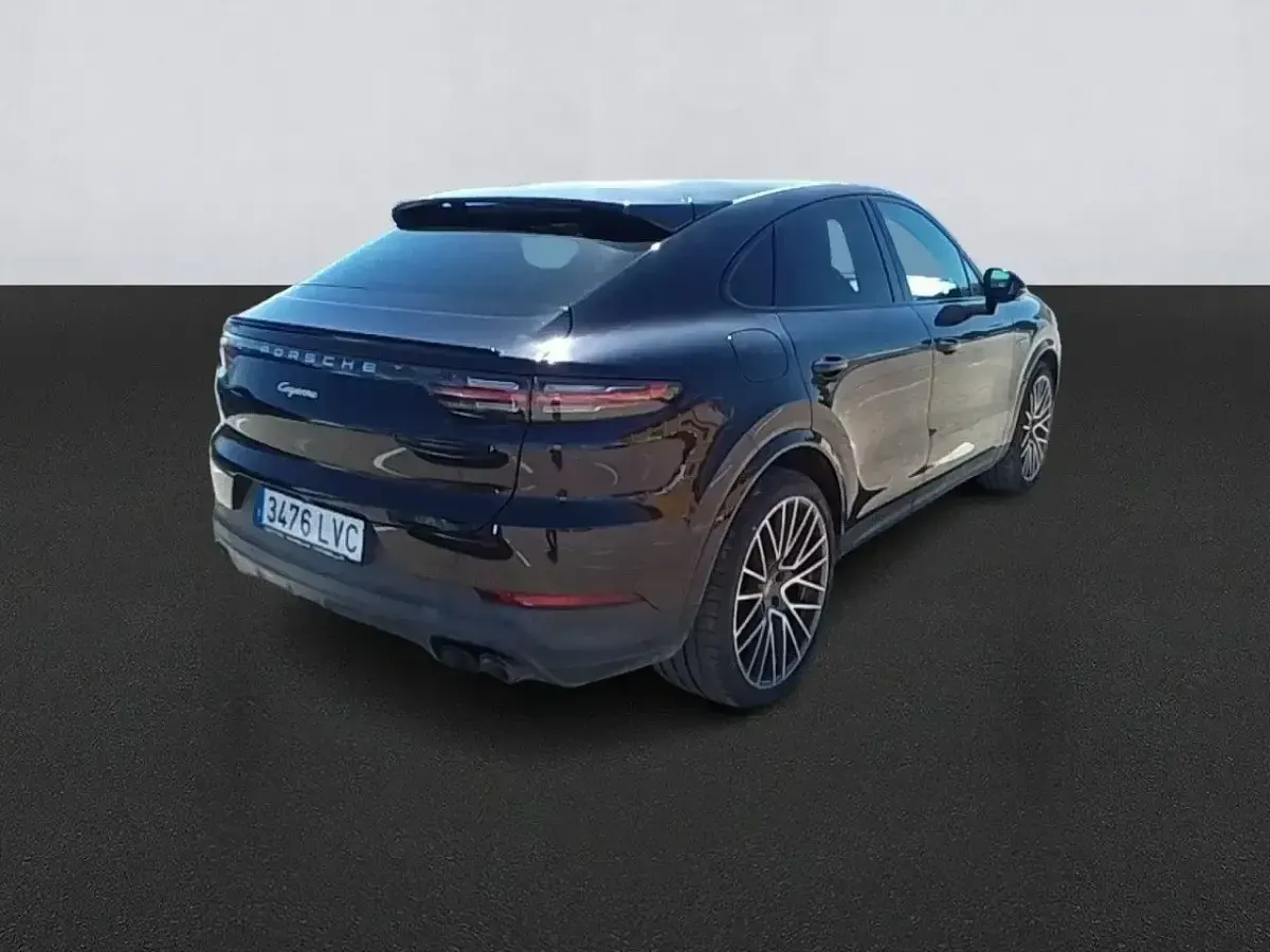 Usado Porsche Cayenne Coupe 462 CV (339 kW) 2021 Negro Coupe