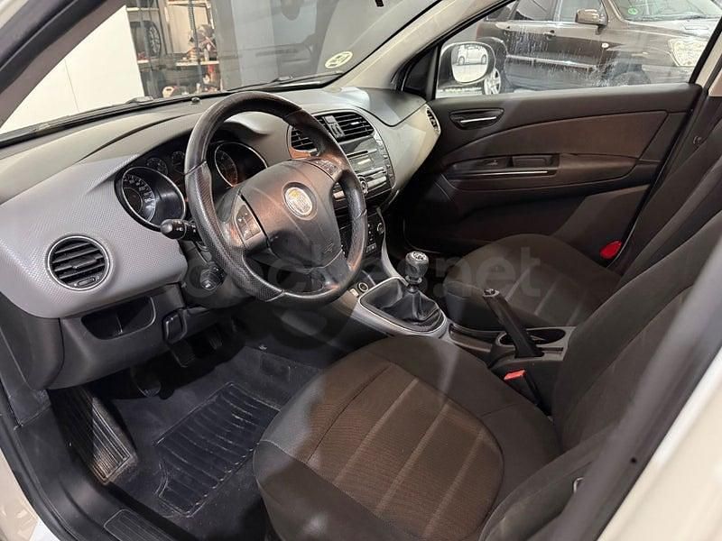 Usado Fiat Bravo Dynamic 105 CV (77 kW) 2010 Blanco Utilitario