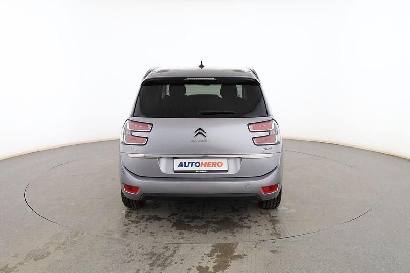 Usado Citroën Grand C4 Picasso Feel 120 CV (88 kW) 2018 Gris Monovolumen