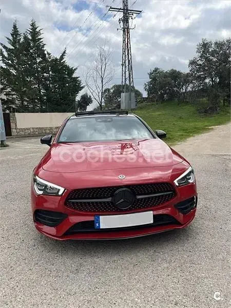 Usado Mercedes CLA200 Shooting Brake 163 CV (119 kW) 2021 Rojo Familiar