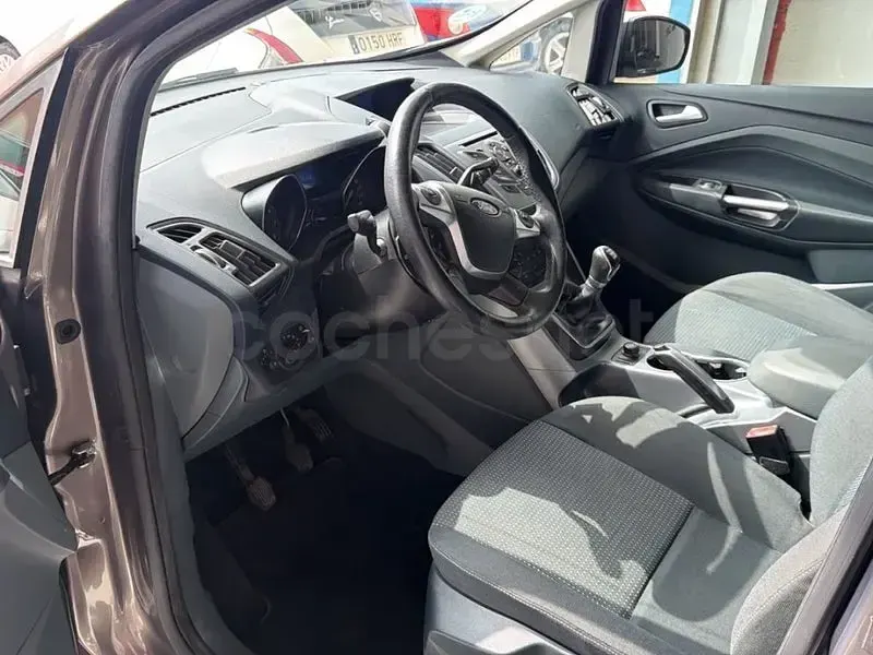 Usado Ford C-MAX Trend 105 CV (77 kW) 2012 Gris / plata Monovolumen
