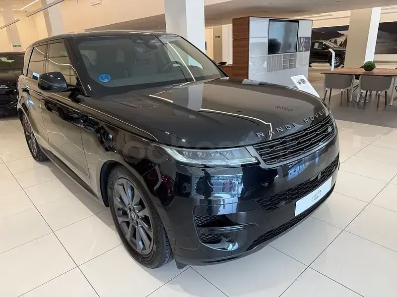 Begagnad Land Rover Range Rover Sport SE 460 HK (338 kW) 2025 Svart SUV