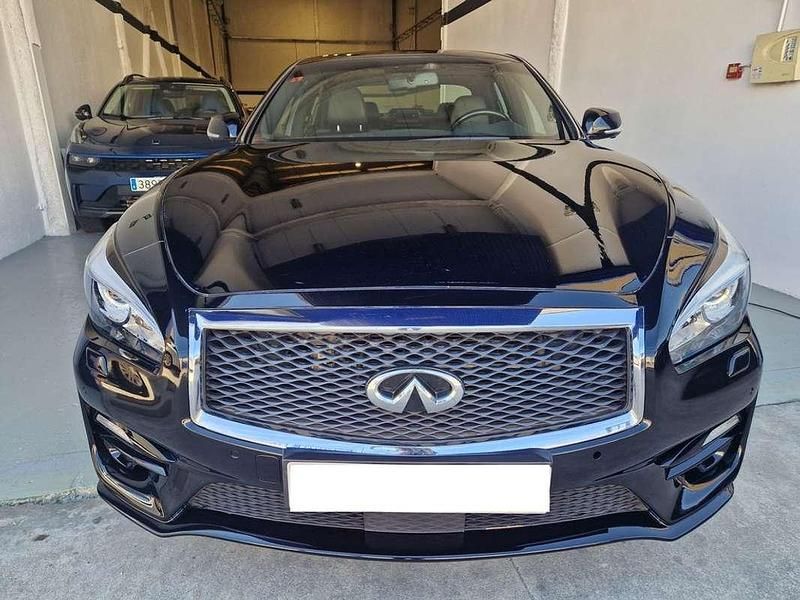 Usado Infiniti Q70 Premium 170 CV (125 kW) 2016 Negro Berlina