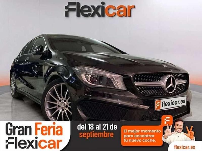 Negro Usado 2016 Mercedes CLA200 Shooting Brake Familiar | 19.090 € (Precio justo) - Imagen 1/4