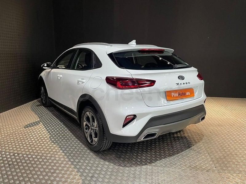Usado Kia XCeed 120 CV (88 kW) 2021 Blanco SUV