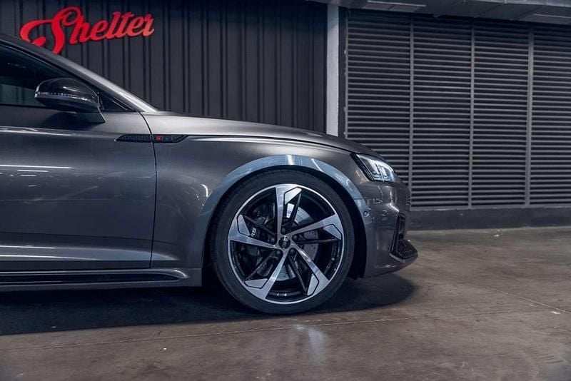 Usado Audi RS5 Sportback Premium 450 CV (330 kW) 2019 Gris / plata Berlina