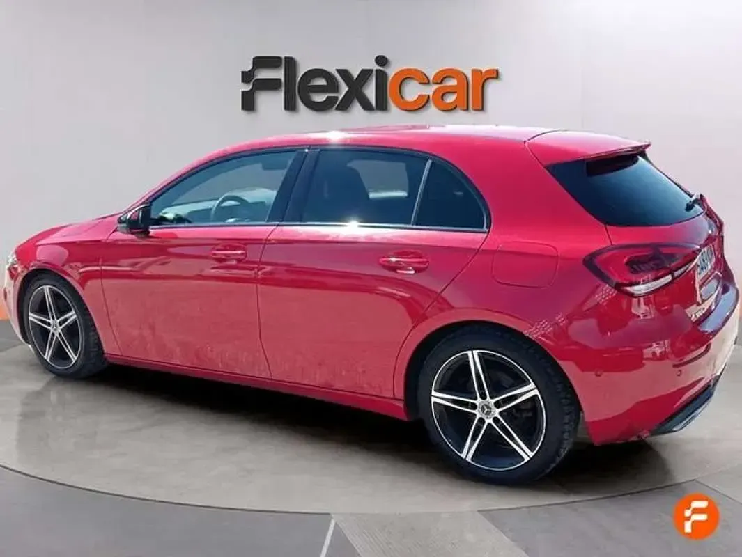 Usado Mercedes A220 116 CV (85 kW) 2018 Rojo Berlina