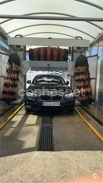 Usado BMW 116 116 CV (85 kW) 2019 Negro Utilitario