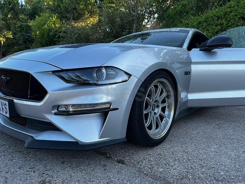 Usado Ford Mustang GT 450 CV (330 kW) 2019 Gris / plata Coupe