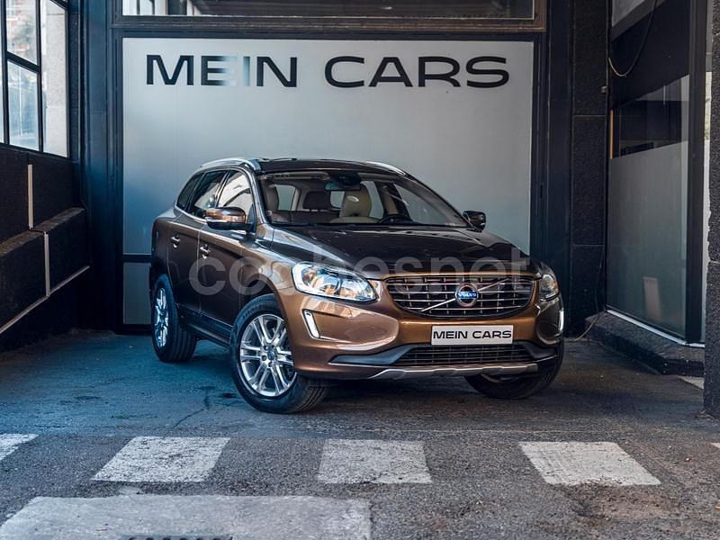 Beige Usado 2013 Volvo XC60 Summum SUV | 16.850 € - Imagen 1/4
