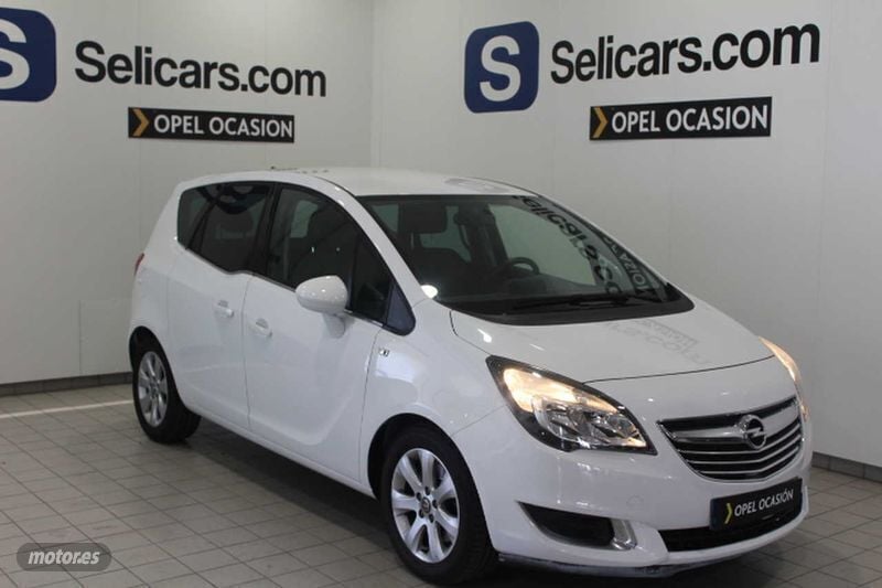 Usado Opel Meriva Excellence 110 CV (80 kW) 2014 Blanco Monovolumen